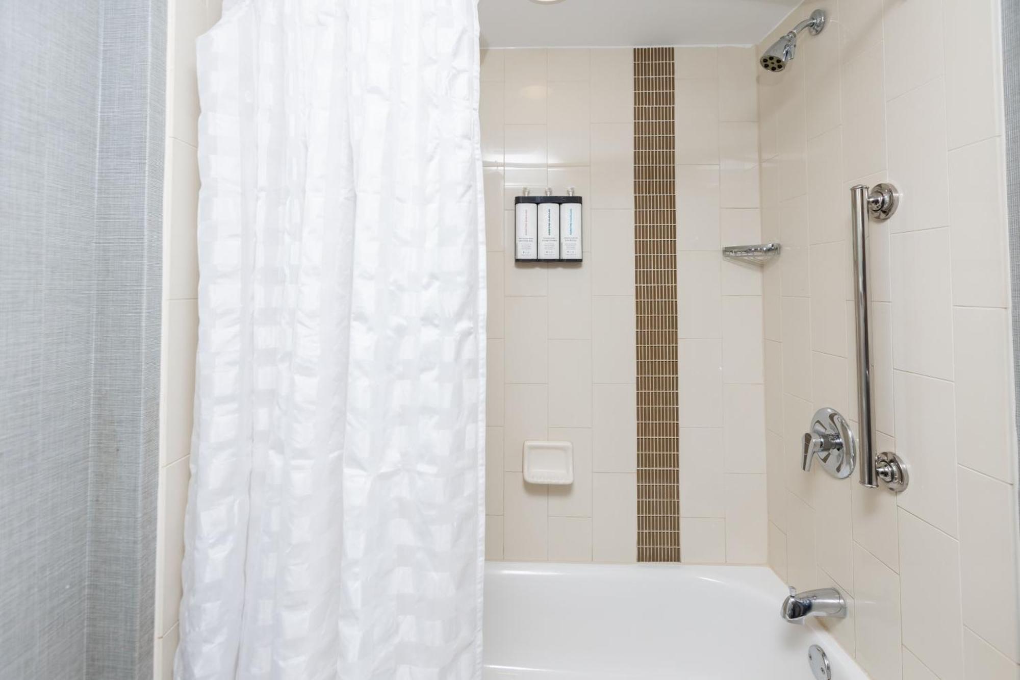 Hyatt Place Atlanta Alpharetta North Point Mall Exteriör bild