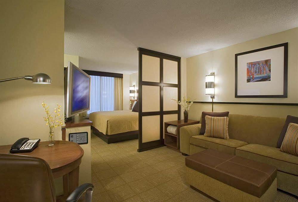 Hyatt Place Atlanta Alpharetta North Point Mall Exteriör bild